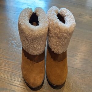 UGG Tan and Cream Winter Boots with Sheepskin Lining